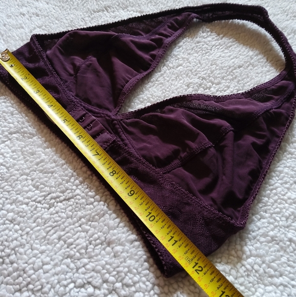 Urban Outfitters Lace Halter Bra NWOT - M - Picture 9 of 9